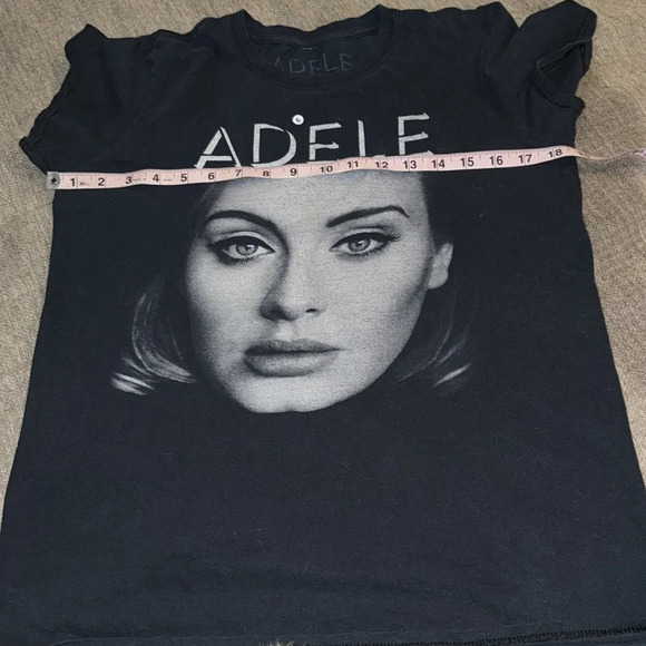 Adele 2016 black short sleeve concert T shirt size small - Picture 1 of 6